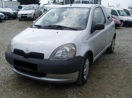 TOYOTA YARIS TERRA 1.0 68CV - Barcelona