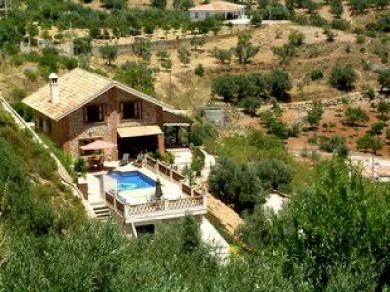 Chalet con 4 dormitorios se vende en Alcaucin, Axarquia