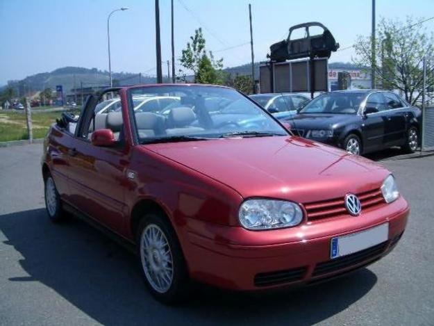 Comprar coche Volkswagen Golf IV 2.0 I 115cv Cabrio--159Euros/mes '02 en Villagarcía De Arosa