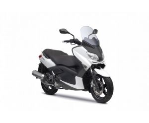 YAMAHA X-MAX 250