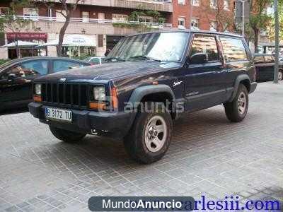 Jeep Cherokee CHEROKEE 2.5 TD BASE