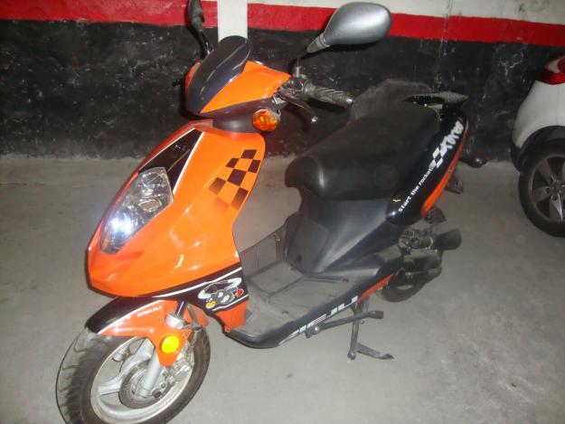 se vende scooters