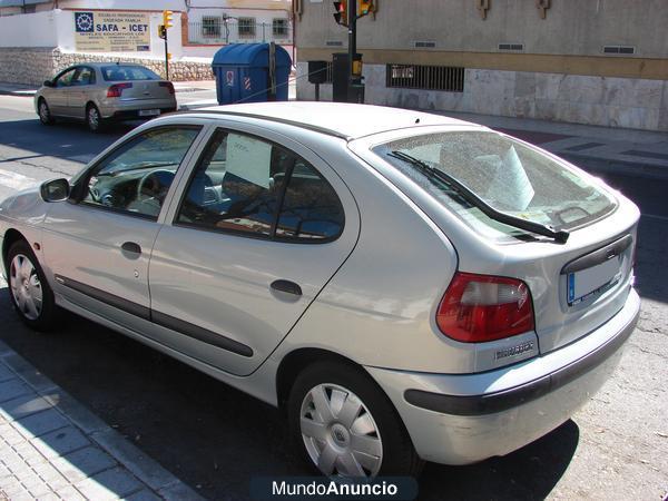 Coche diesel Renault megane  1.9