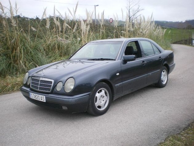 MERCEDES E 290 TD Elegance