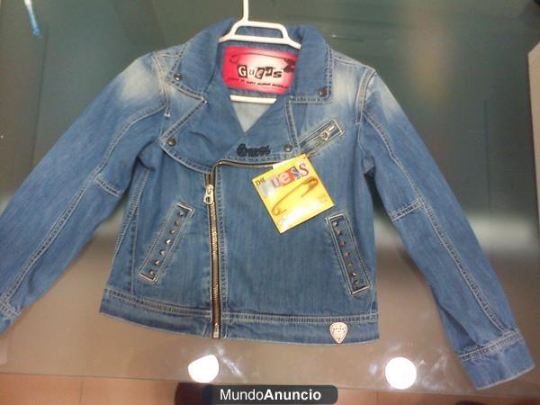 1200 prendas Guess Kid 12 € unidad,Nuevas por Cierre Negocio.