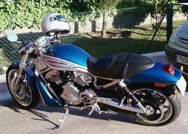 Se vende motocicleta harley davidson