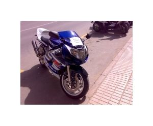 SUZUKI GSX 600