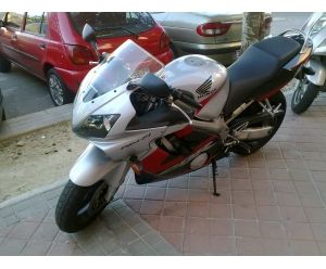 HONDA CBR 600 F