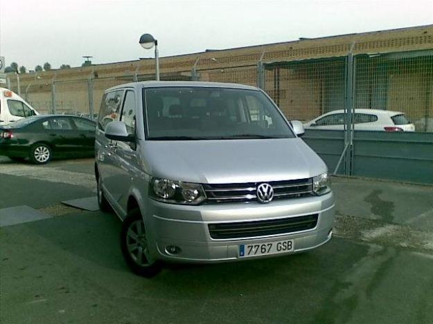 2009 VOLKSWAGEN Multivan 2.0 TDI 22.000 Km - 9500€