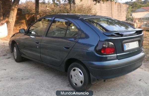 VENDO RENAULT MEGANE 1.6 90 CV 140000KM