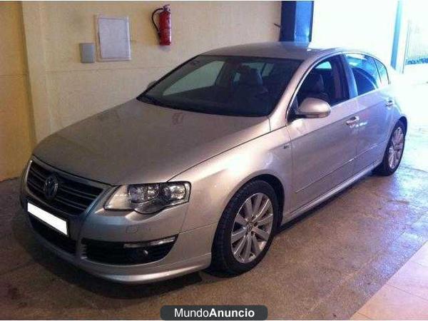 Volkswagen Passat 2.0TDI CR R Line