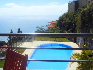 Apartamento : 2/4 personas - piscina - vistas a mar - calheta  madeira  portugal