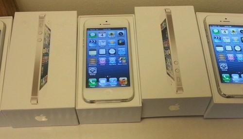 Apple iPhone 5 64Gb por 300 euro