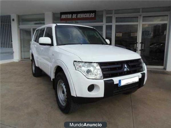 Mitsubishi Montero 3.2 DID Intense