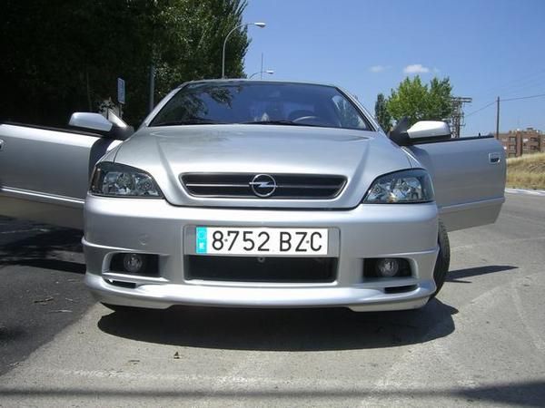 astra bertone 2.2 16v 147cv