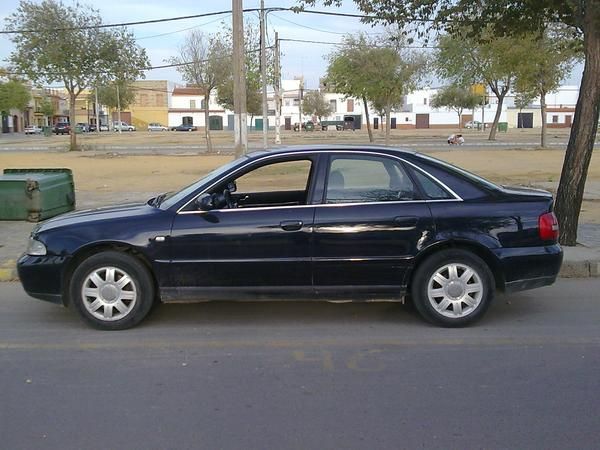 VENDO AUDI A4 POR NO PODER PAGAR EN MUY BUENAS CONDICIONES