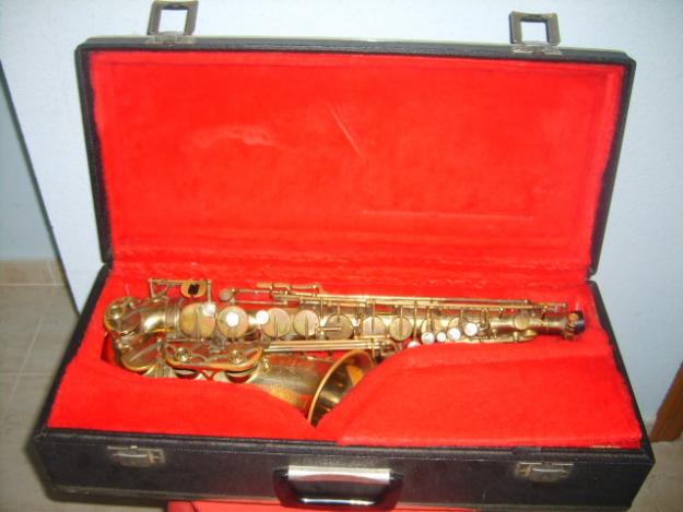 Vendo saxo alto mark vi