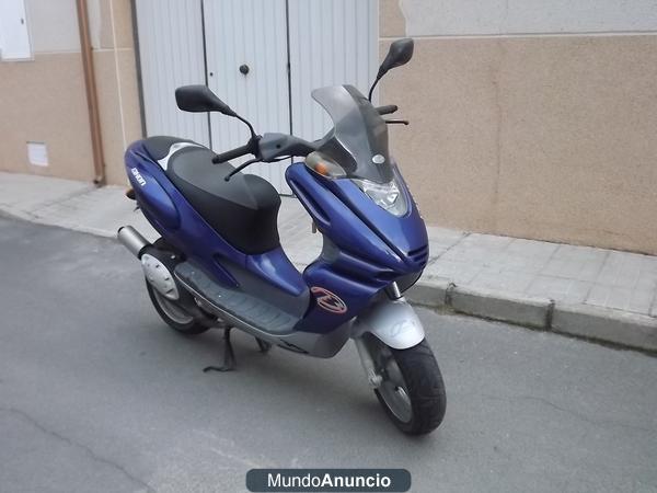 vendo scooter beta eikon