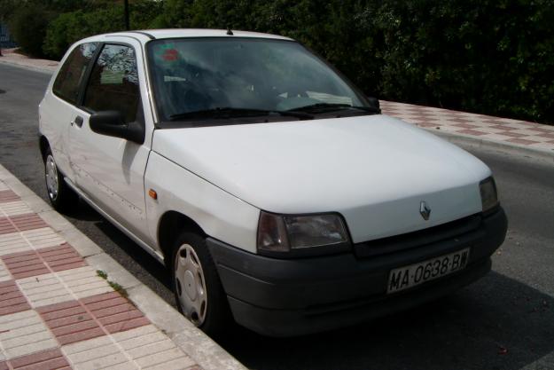 RENAULT CLIO AÑO 97-DIESEL 1.9