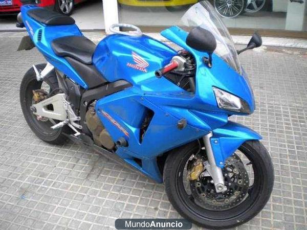 Honda CBR 600 RR ARROW DE CARBONO, BOMB