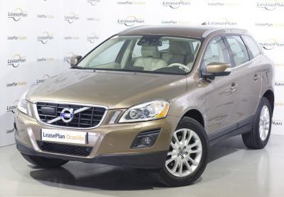 Volvo xc60 d5 awd summum a