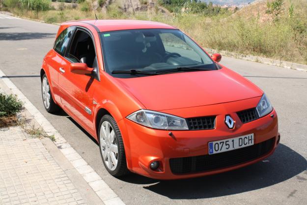 renault megane sport trophy