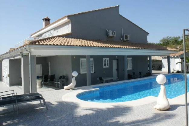 Chalet en venta en Aielo de Malferit, Valencia (Costa Valencia)