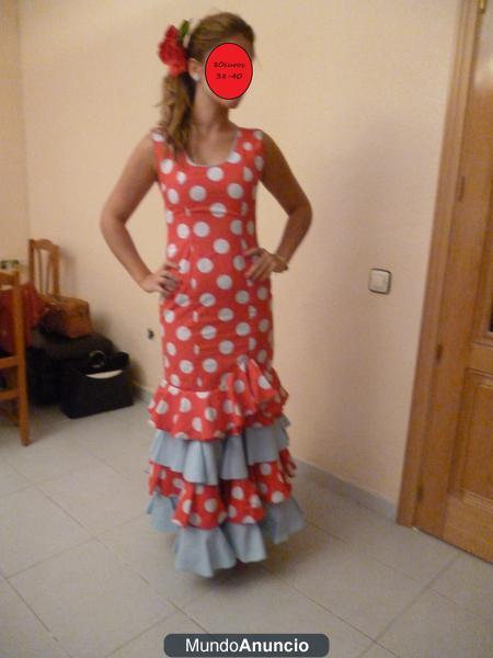 SE VENDEN VESTIDOS DE FLAMENCA