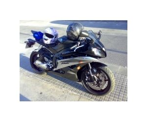 YAMAHA YZF R6