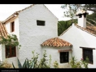 Chalet con 4 dormitorios se vende en Casares Costa, Costa del Sol - mejor precio | unprecio.es