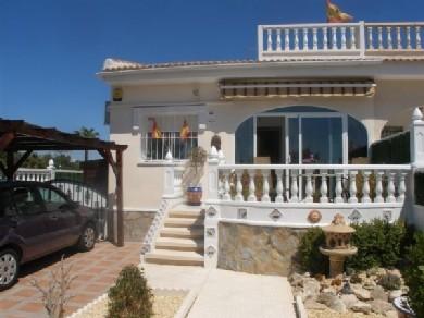 Chalet pareado con 2 dormitorios se vende en Benijofar, Vega Baja Torrevieja