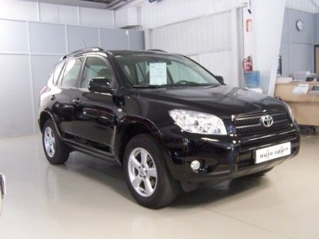 TOYOTA RAV 4  2.2 D4-D EXECUTIVE 4WD - Girona