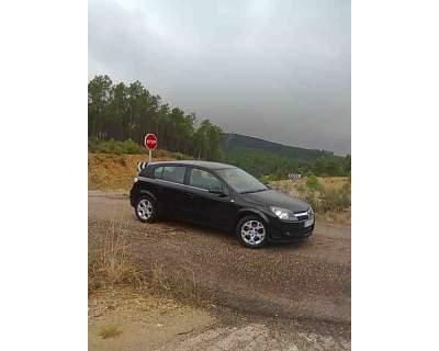 Vendo Opel Astra Cosmo 1.8 por Viaje - Urgente