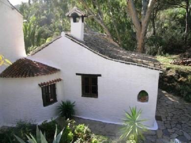 Chalet con 3 dormitorios se vende en Casares Costa, Costa del Sol