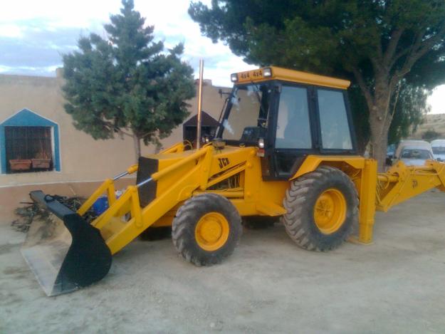 Venta de retroexcavadora jcb 3d 4t