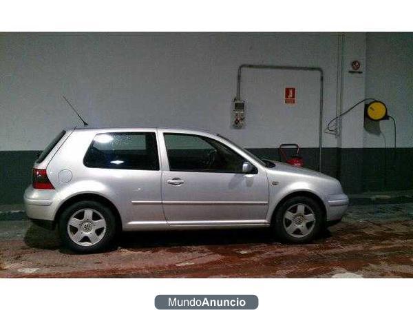 Volkswagen Golf TDI 110 Highline.1 año de GAR