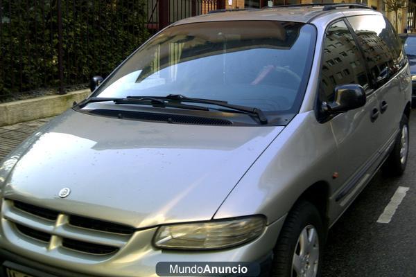 chrysler voyager se vende