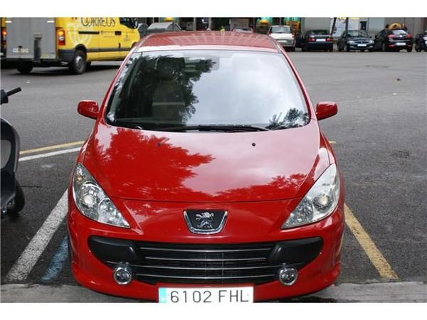 PEUGEOT 307 2.0 hdi xsi