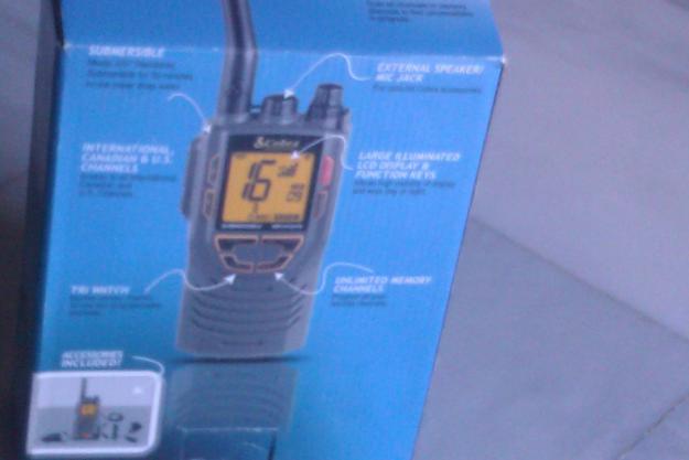 se vende walkie talkie marine marca cobra