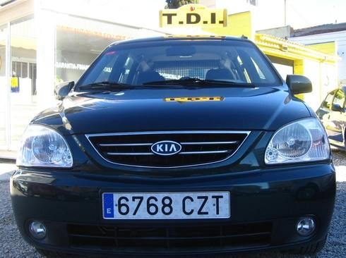 Kia Carens 2.0 CRDI LX-FLIPER- EN SABADELL NO CERRAMOS AL MED