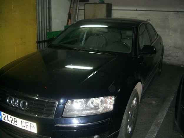 particular vende Audi A8 17000€