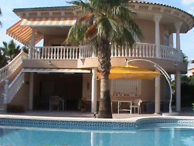 Chalet en venta en Benferri, Alicante (Costa Blanca)