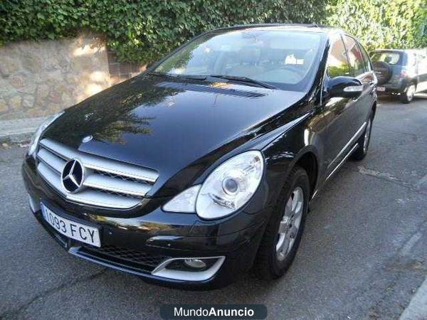 Mercedes-Benz R 350 4 MATIC. 6 PLAZAS. TRACCI