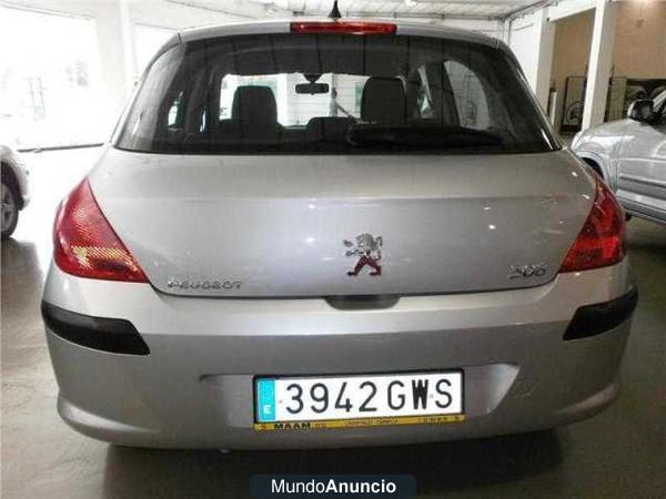 Peugeot 308 Confort 1.6 VTi 120