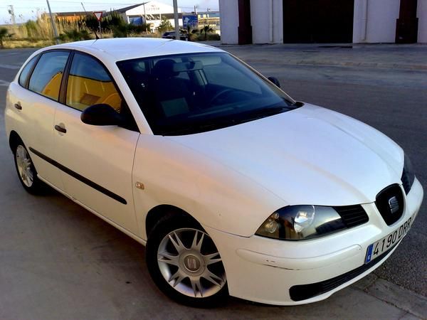 SEAT IBIZA 1.9 TDI, DE FINALES DE 2005 , 5 PUERTAS , LLANTAS CLIMATIZADOR ... PERFECTO ESTADO! TEL 961117371