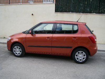 SKODA FABIA 1.2 YOUNG  - Valencia