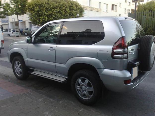 TOYOTA LAND CRUISER 3.0 D-4D GX