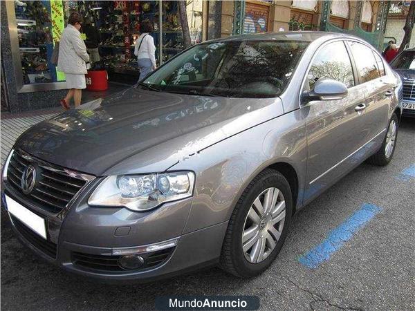 Volkswagen Passat 2.0 TDI 140cv Highline DSG