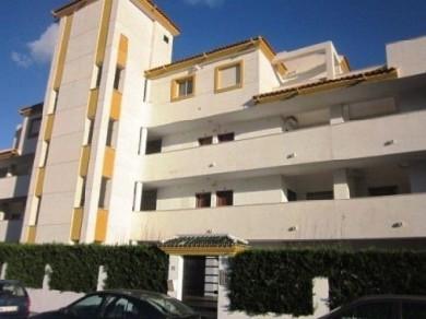 Apartamento con 2 dormitorios se vende en Benalmadena Pueblo, Costa del Sol