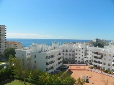 Apartamento con 3 dormitorios se vende en Benalmadena Costa, Costa del Sol